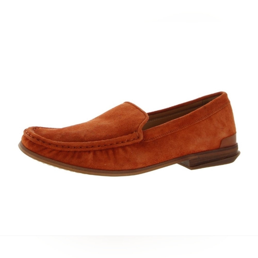 ⭐️HP⭐️EUC Sarto Suede Loafers